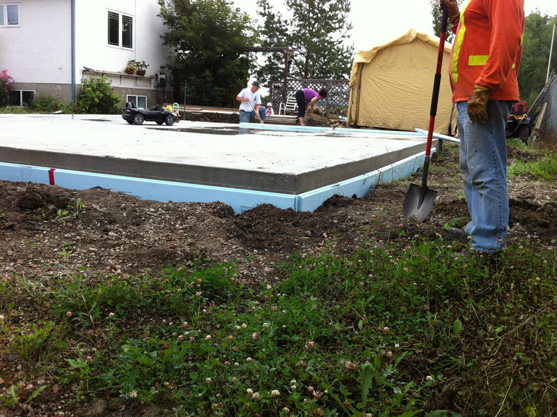 Floating slab with insulation